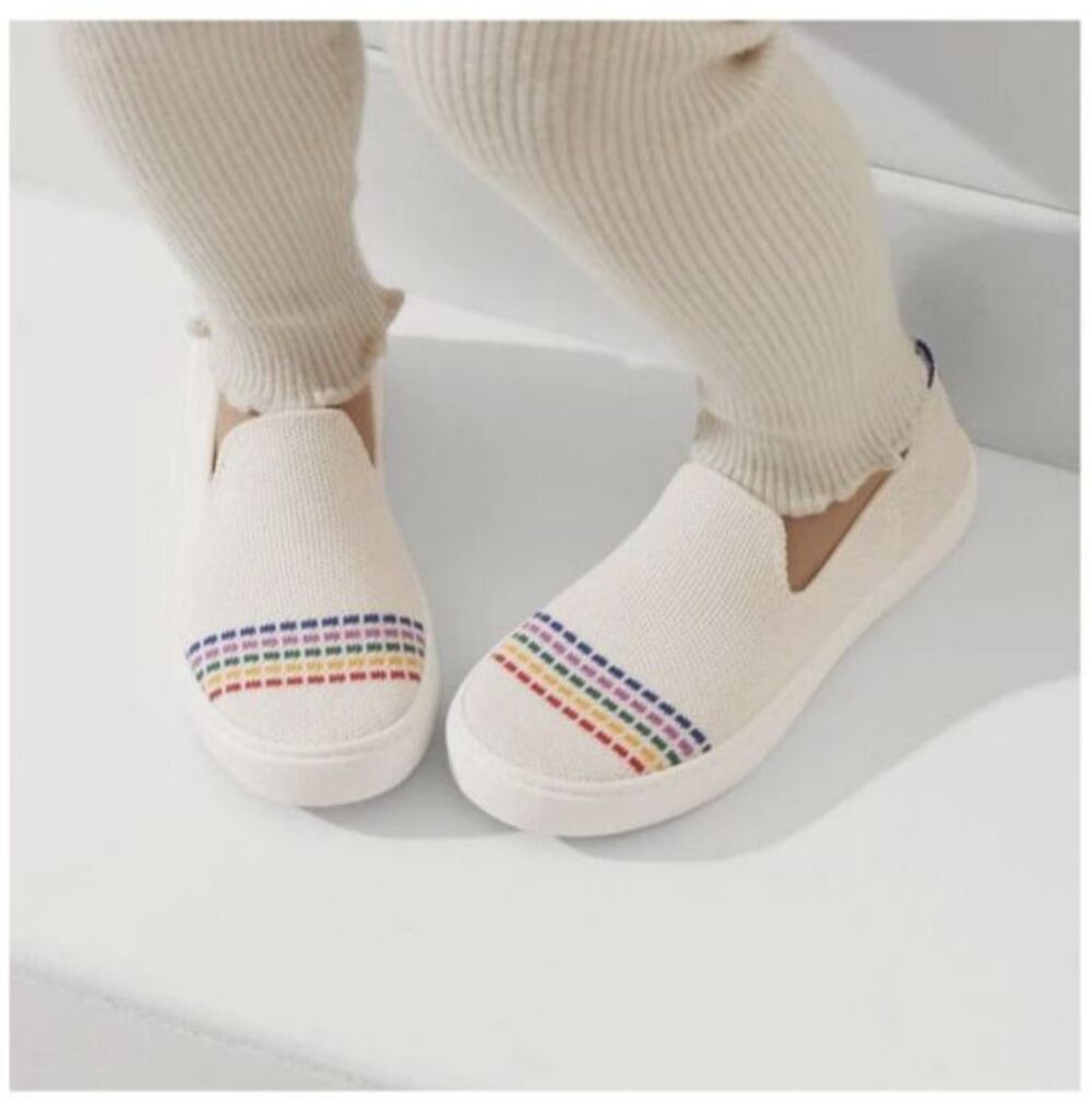 Rothy’s kids size 3 LGBTQ Pride Rainbow